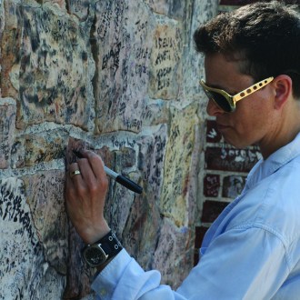 Mal Malme Signing Wall